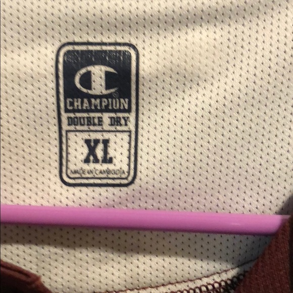 Maroon and white polo - Picture 2 of 2